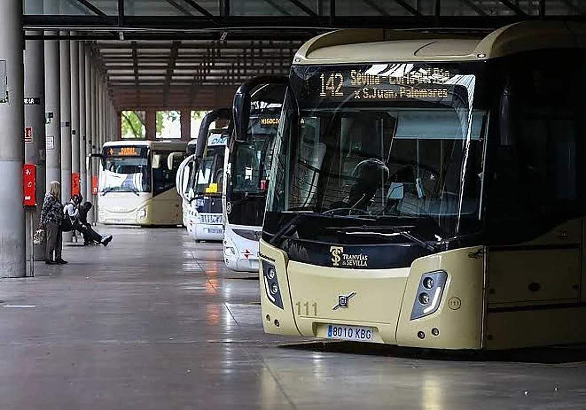 Los autobuses metropolitanos de Sevilla cambian su horario la semana que viene
