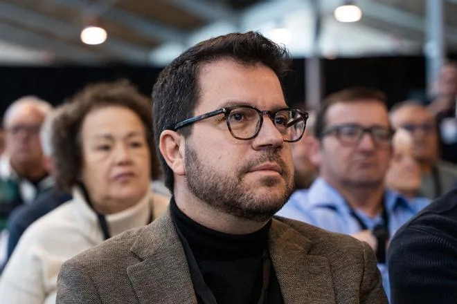 Aragonès reivindica el catalanismo "inclusivo" frente a los "populismos excluyentes"