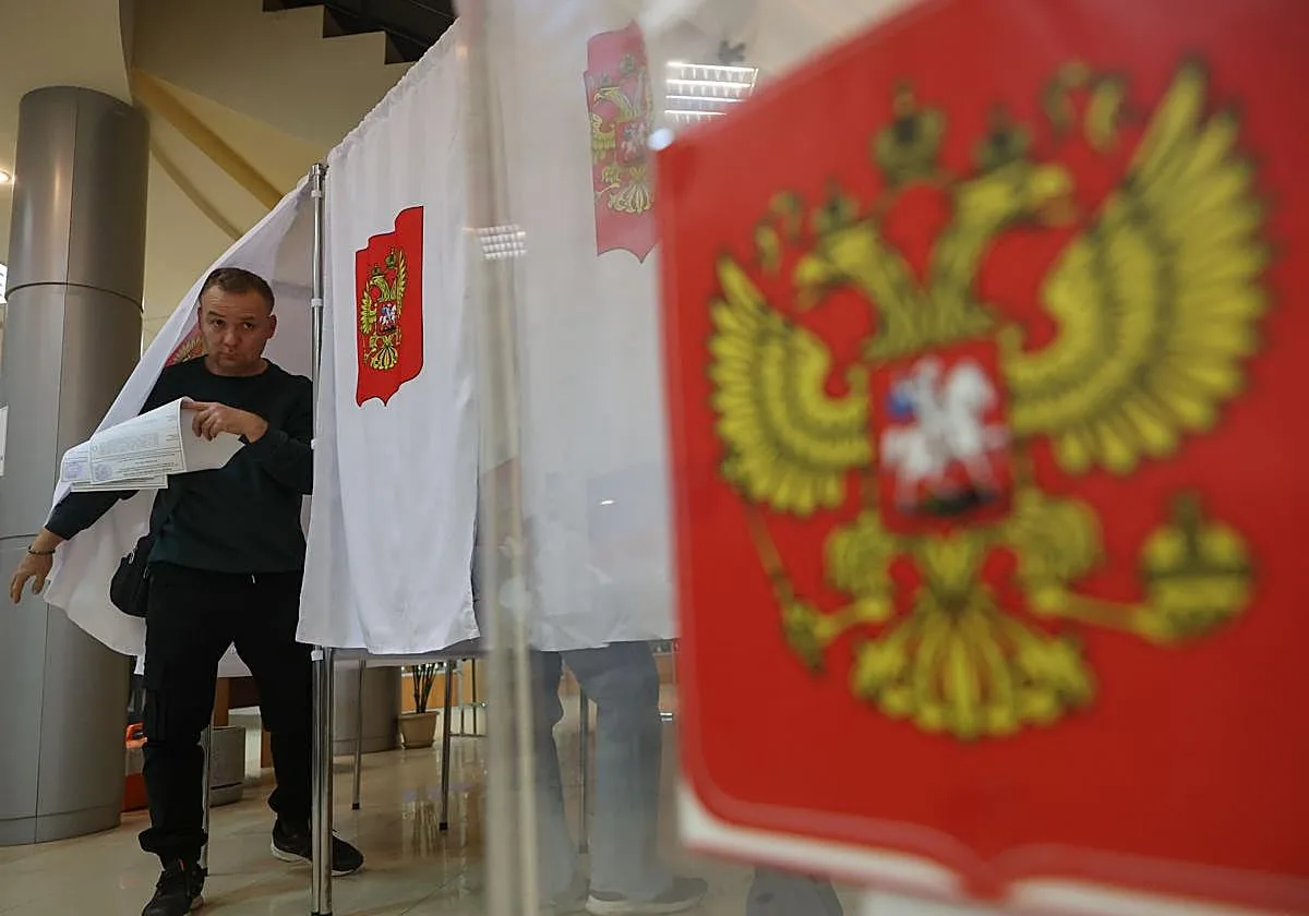 Los resultados electorales reflejan la «cohesión» de los rusos entorno a Putin, según el Kremlin