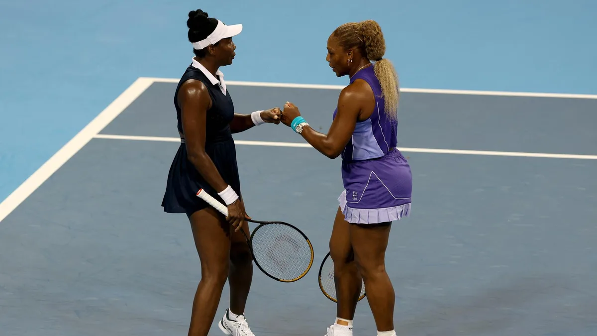 Les sœurs Venus et Serena Williams ont fait leur retour en double, et il n’y a pas que le public qui a été conquis