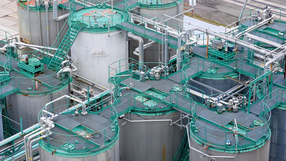 Chemieindustrie: Neuer Zweckverband soll Chemiepark Genthin stärken