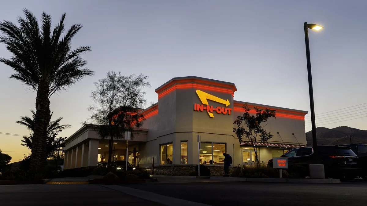 An online black market — for In-N-Out double-doubles