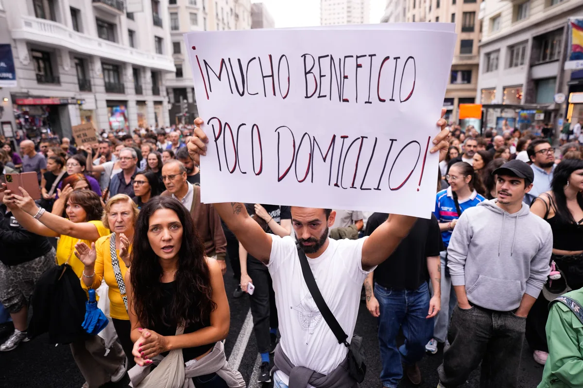 El decreto de vivienda frena la estrategia de los fondos de vender sus casas de alquiler