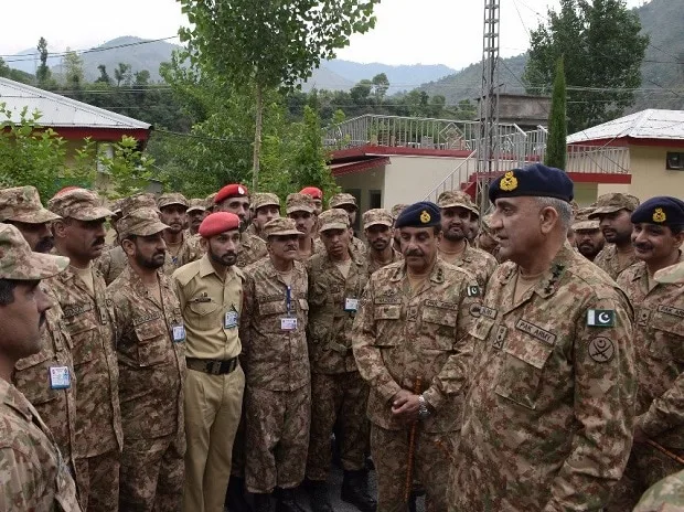 Pakistan and Kuwait sign agreement to enhance defence cooperation