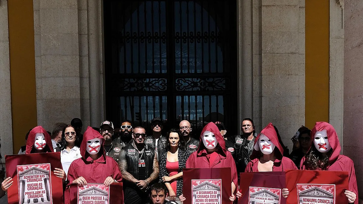 Em fotos. Protesto em Lisboa contra desvalorização de abusos na Justiça