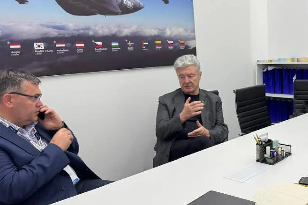 Ucrânia quer driblar veto de Lula para comprar caça da Embraer