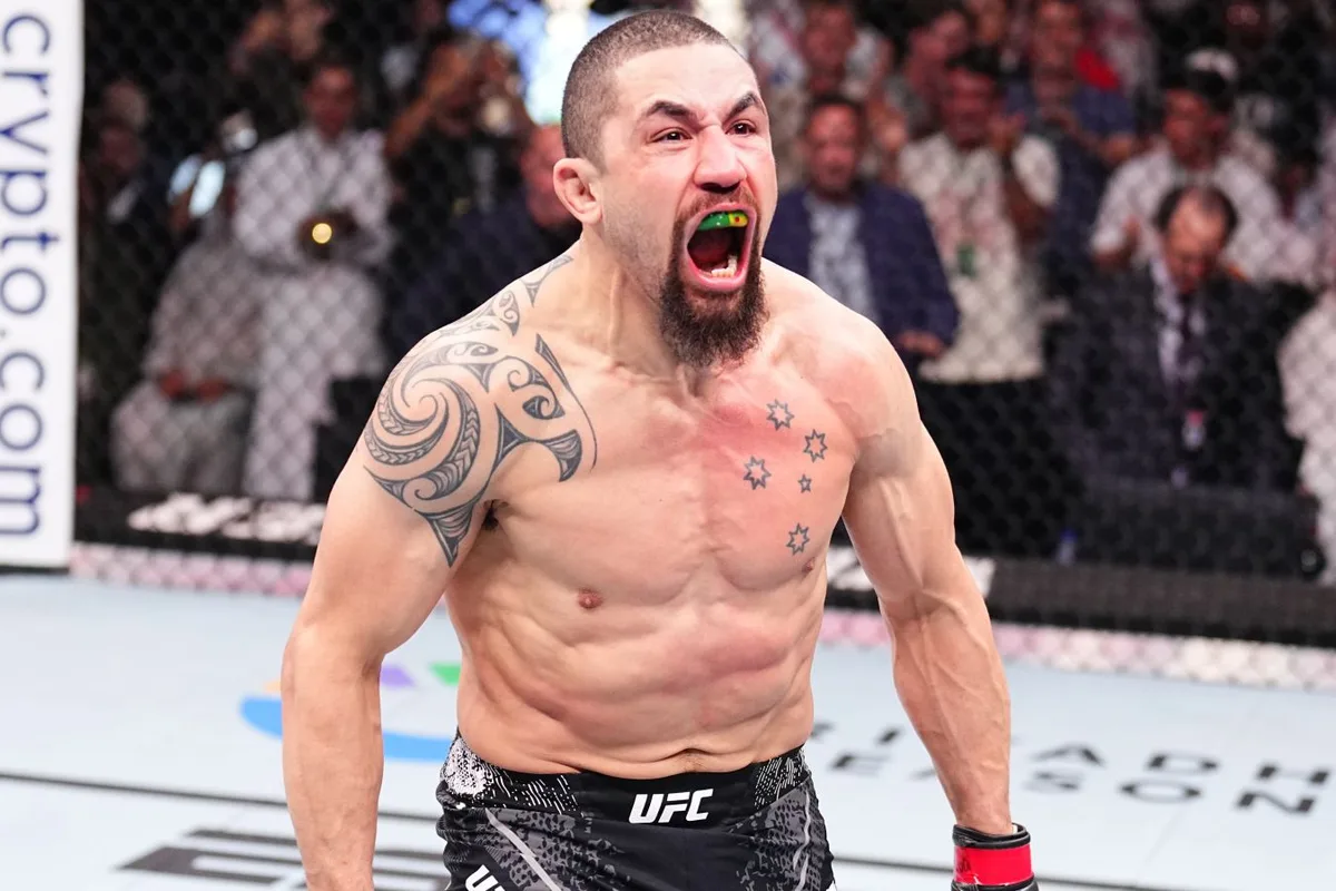 Экс-чемпион UFC Уиттакер сделал прогноз на бой Павлович — Перейра