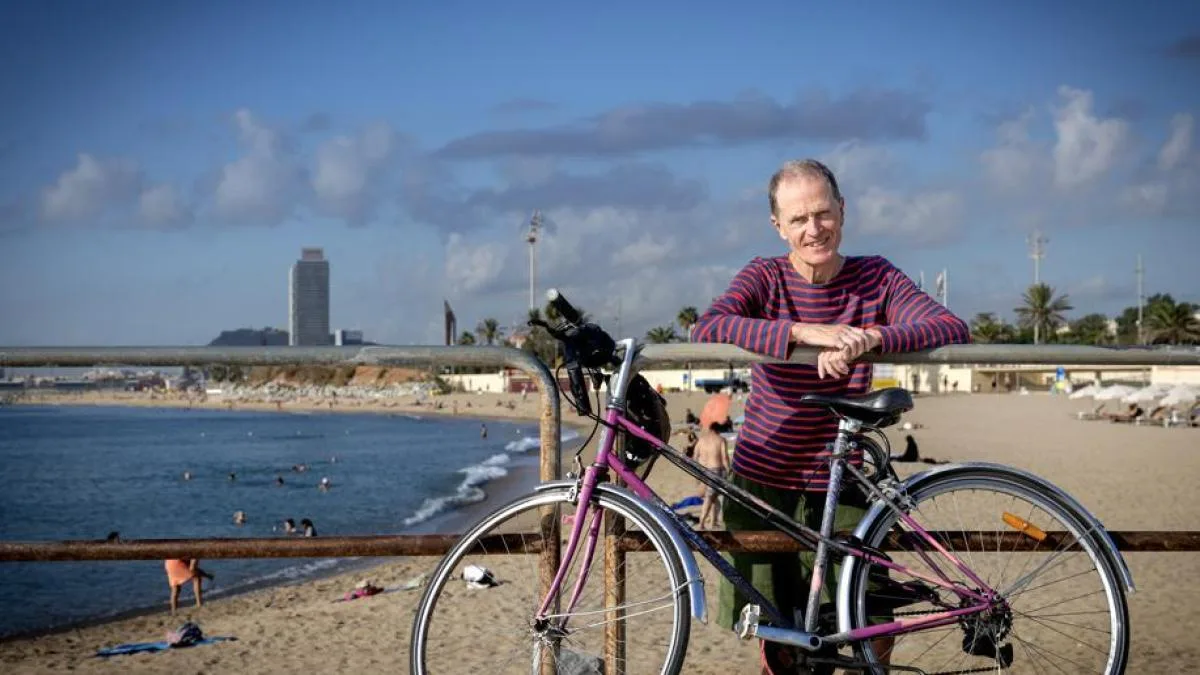 Philip Hoare: “Morir en el mar sería hermoso, mis moléculas permanecerían en el agua”
