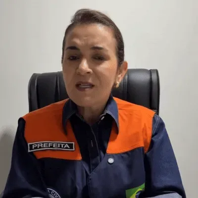 Prefeita reforça alerta e diz que equipes priorizam locais com risco à vida