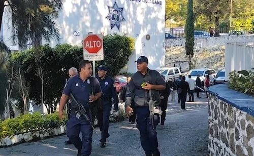Tras dos días, vuelven las patrullas a las calles de Cuernavaca; policías levantan paro de labores