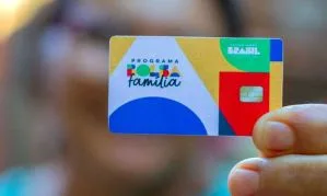 Governo anuncia reajuste de 15% no Bolsa Família a menos de 20 dias das eleições