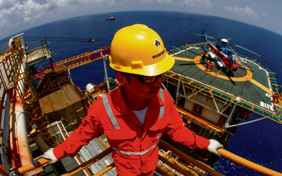 OPEP: produção de petróleo dos países do Golfo Pérsico sobe 5% em setembro