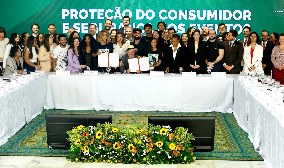 Lula assina decreto contra o cambismo digital