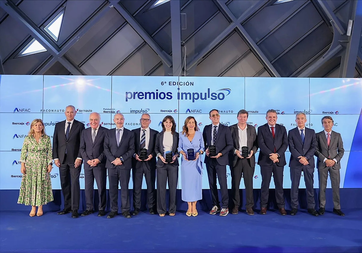 El sector de la automoción premia en Zaragoza las propuestas más innovadoras para transformar el transporte sostenible