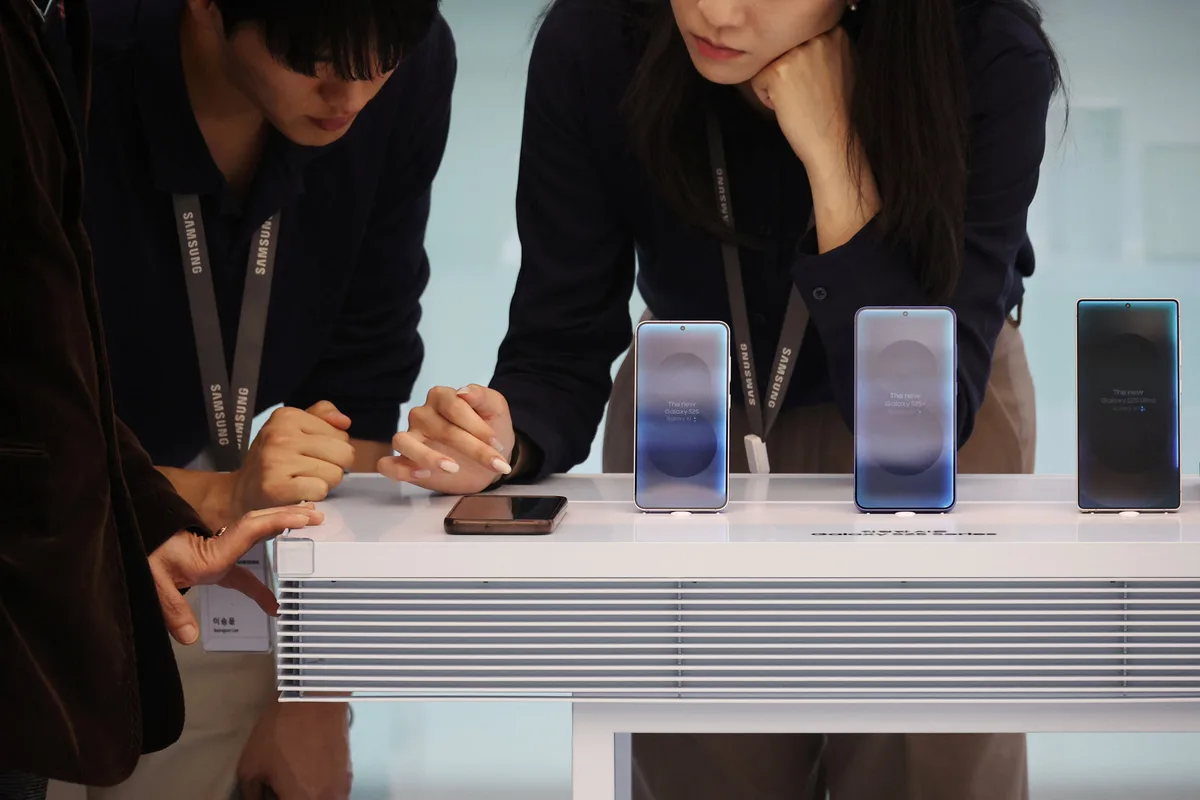 La herramienta más práctica de Apple llegaría a los celulares Samsung con One UI 9.5