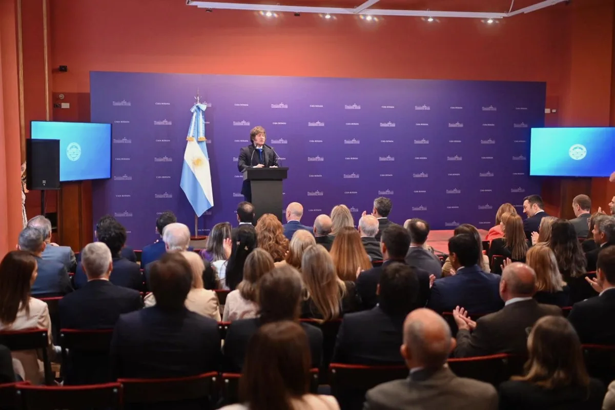Milei recibió a los diputados y senadores de La Libertad Avanza para reforzar el relato