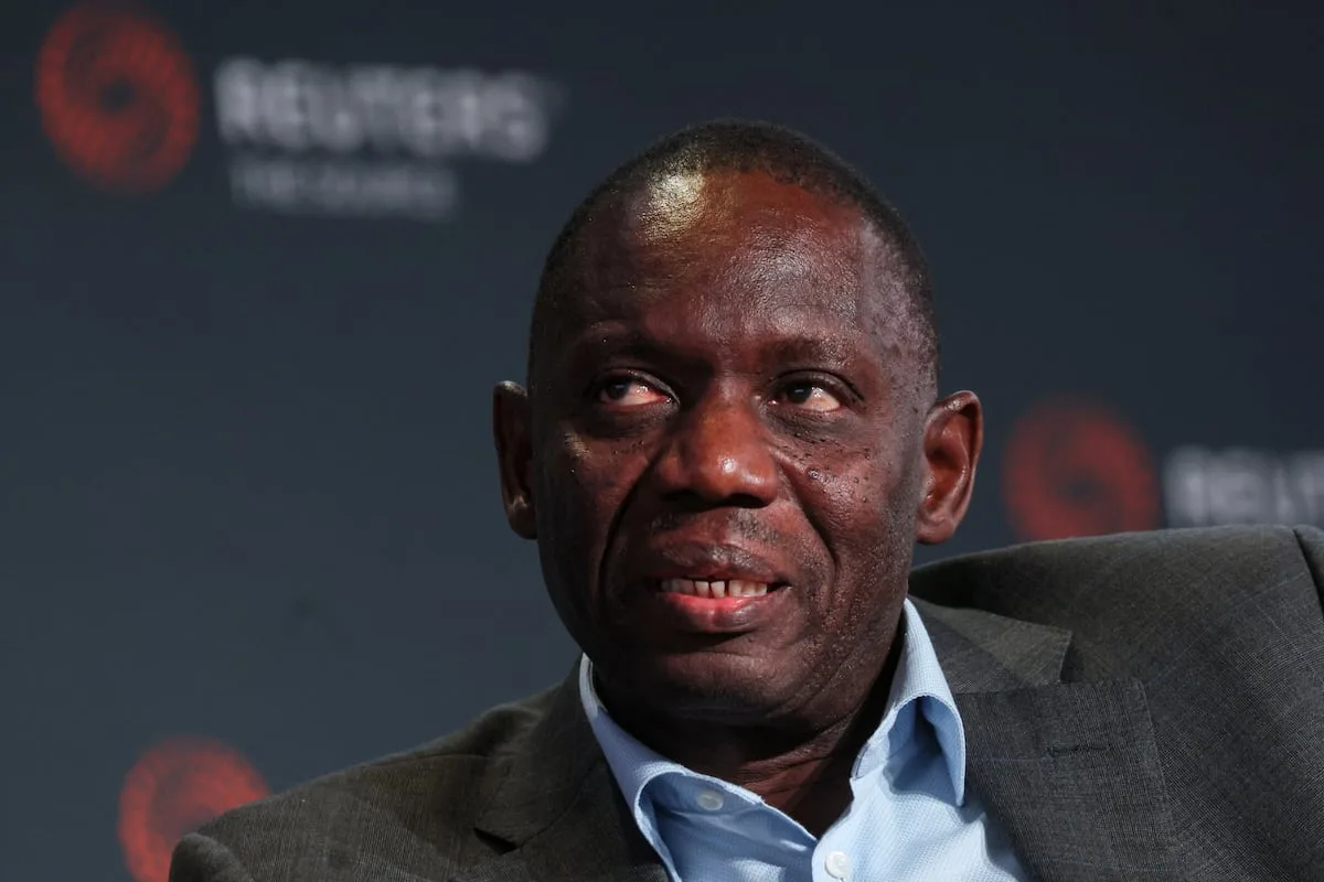 Uganda lifts interest rate to 12% at emergency meeting