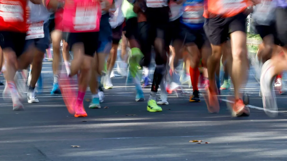 Mitarbeiter startete trotz Krankschreibung - Firma muss nach „Marathon-Kündigung“ blechen