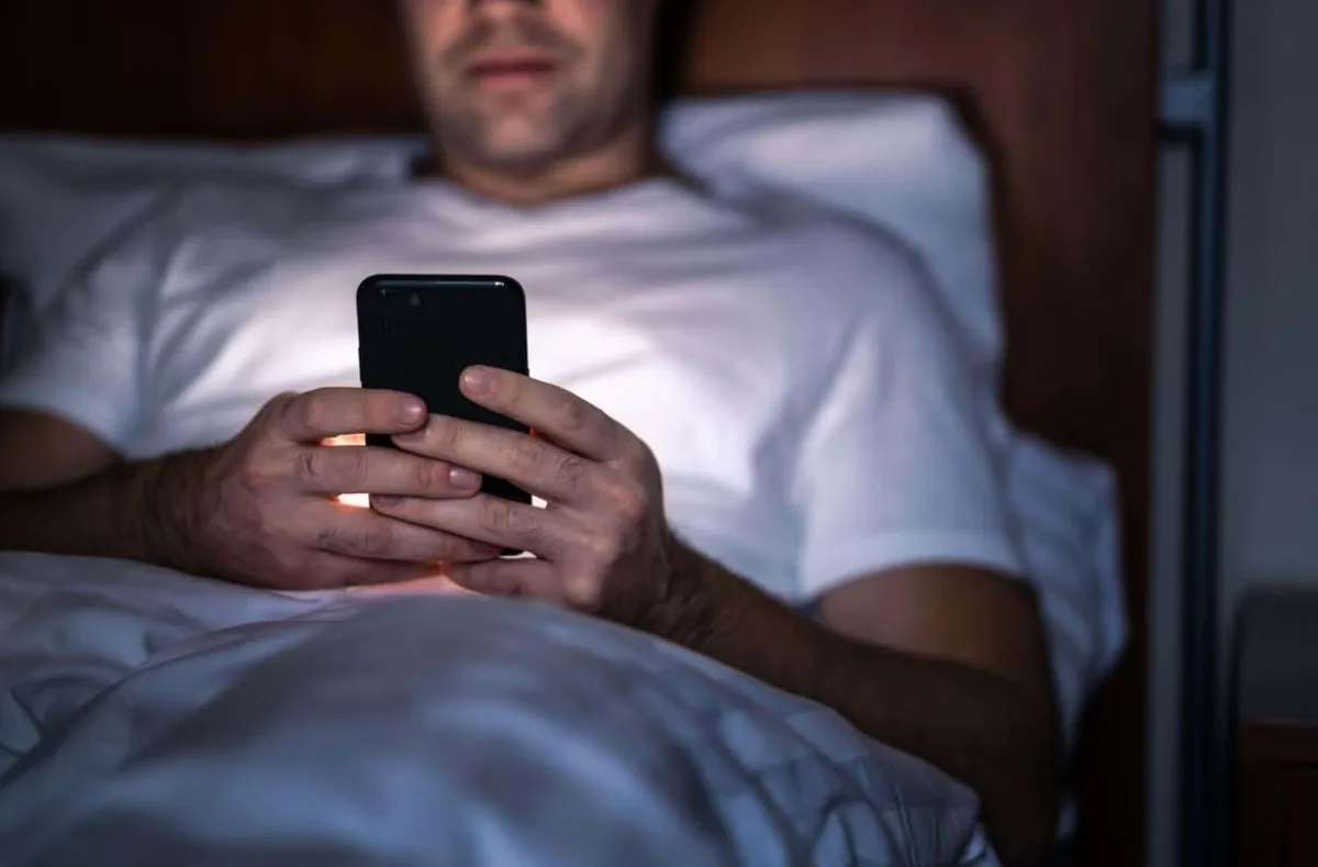 Dormir tarde pode fazer mal ao coração? Estudo aponta maior risco entre pessoas noturnas