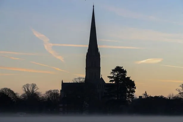 Met Office shares 'brace yourself' ahead of -8C temperature change after heatwave