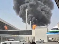 Lufthansa streicht Verbindungen: Huthis weiten Angriffe auf Riad aus - Saudi-Arabien attackiert Miliz
