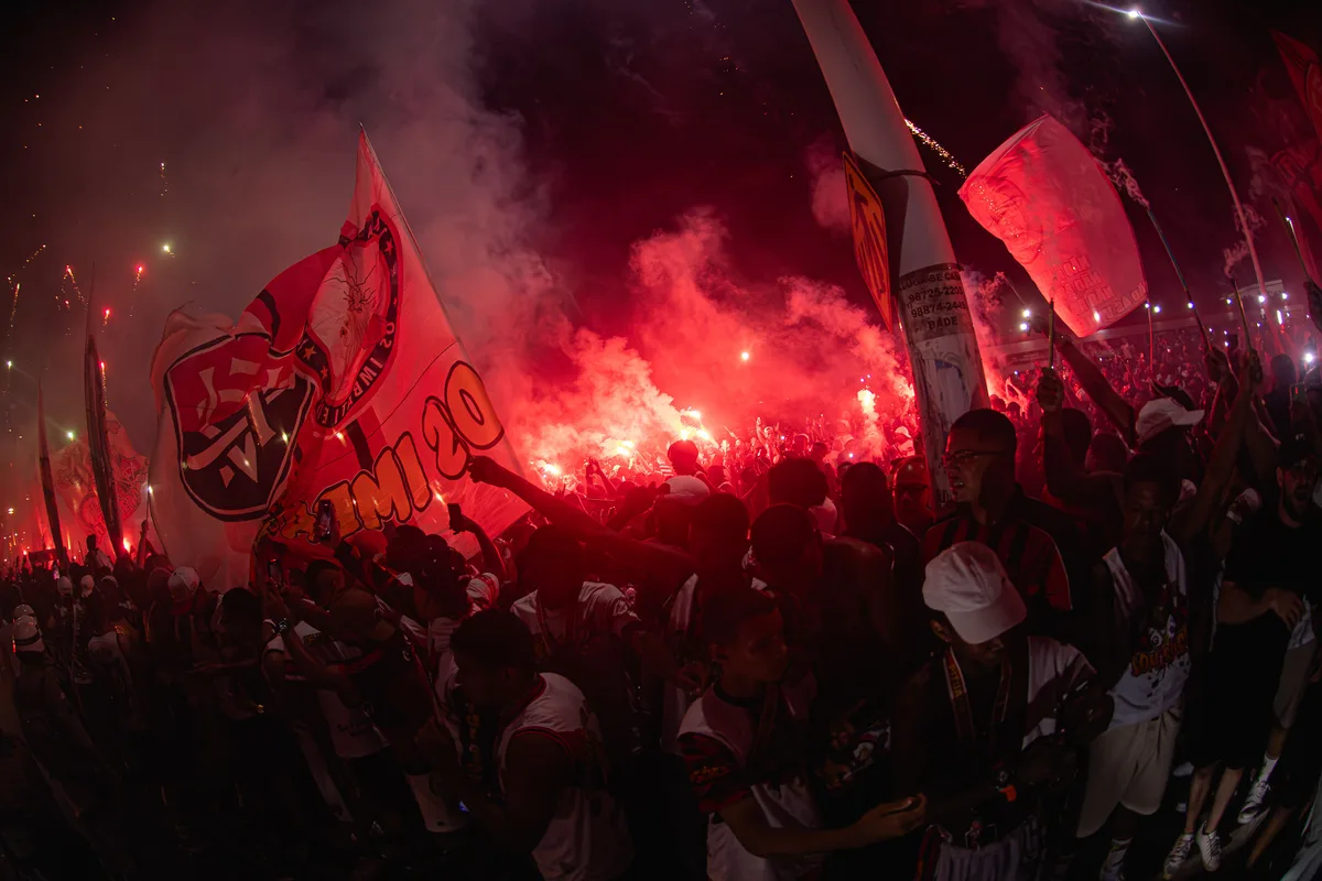 Torcida do Vitória fará recepção especial para o BaVi; saiba mais
