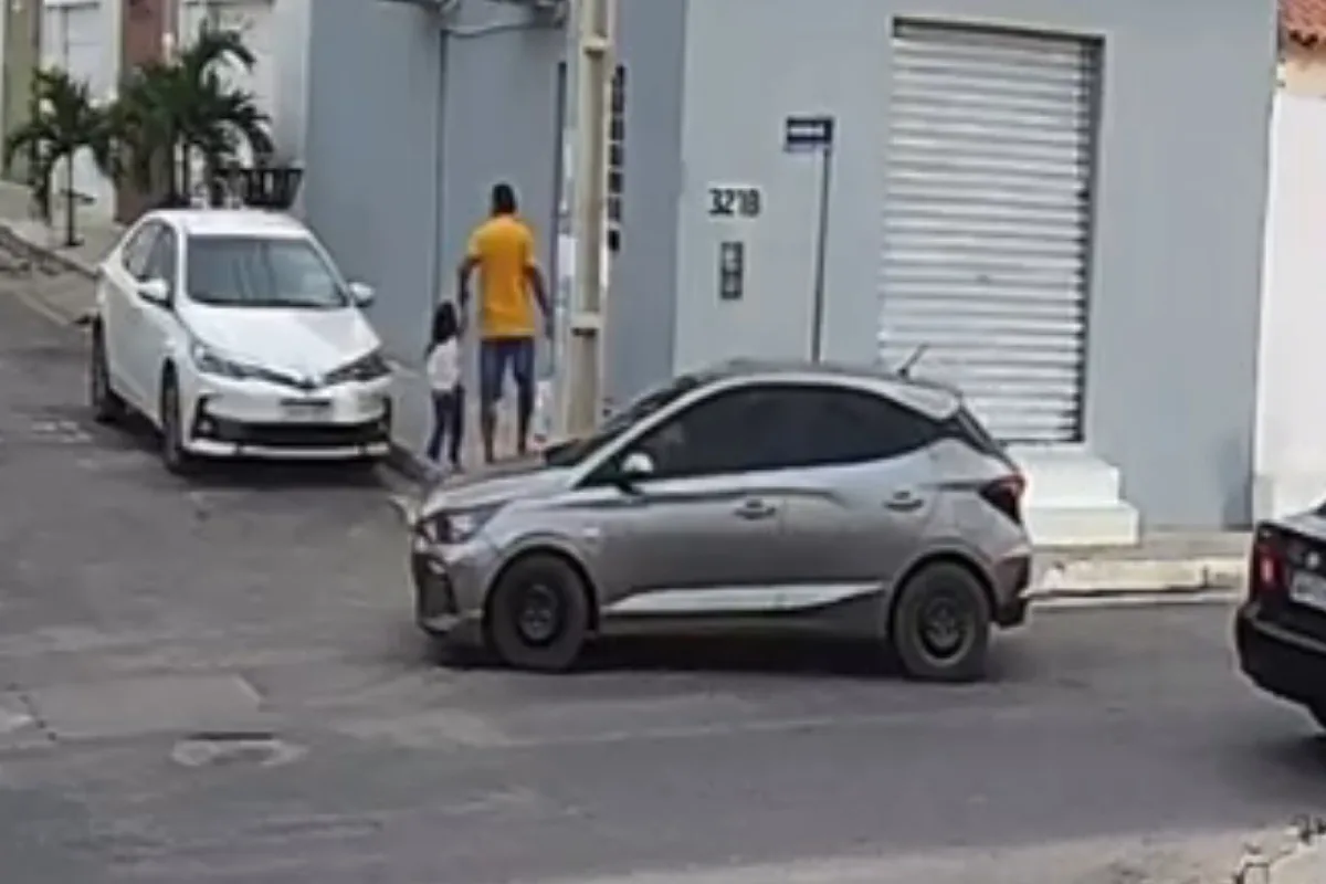 Homem é morto a tiros ao levar criança para escola em Pernambuco