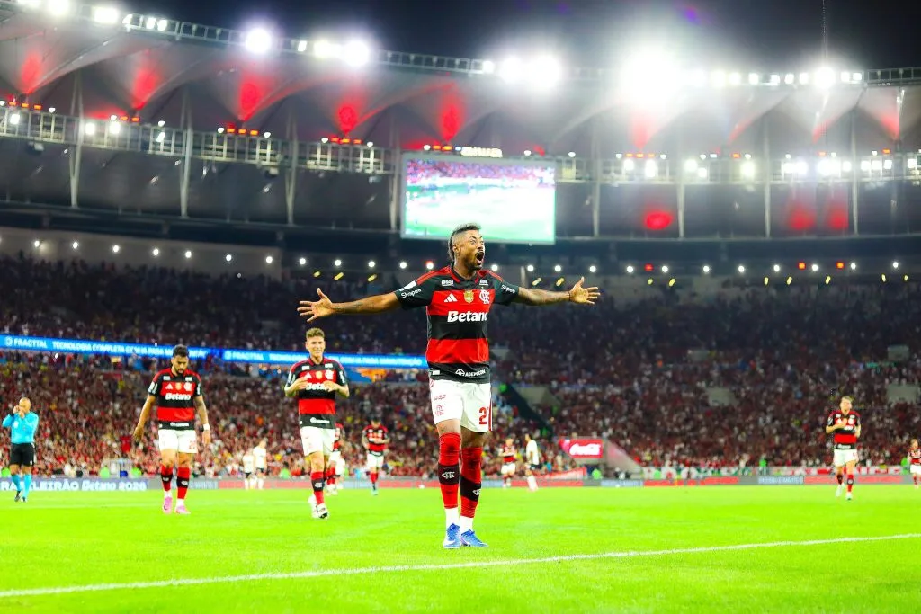 Flamengo vira a chave para a Libertadores