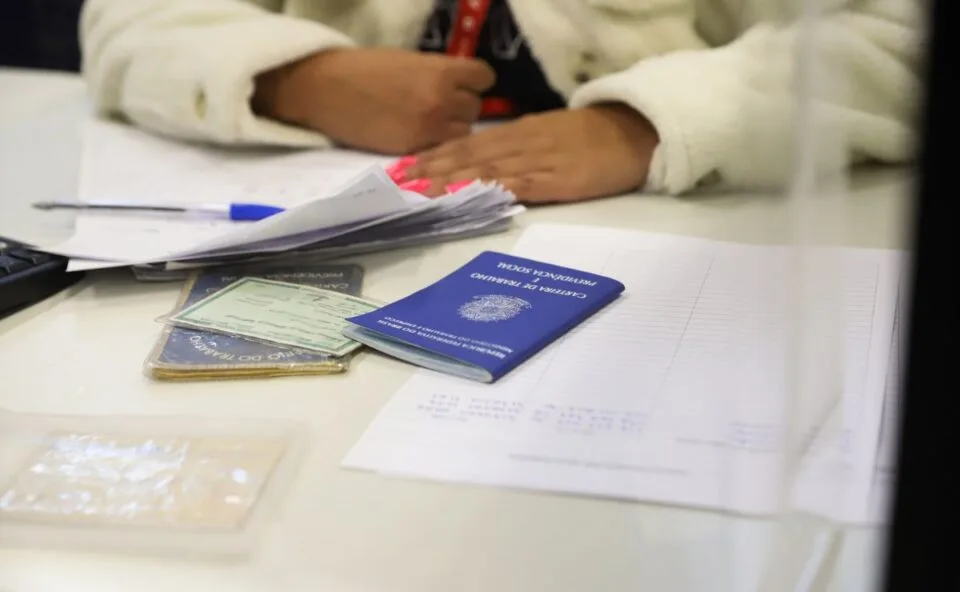 Mutirão de emprego oferece mais de 600 vagas em Curitiba; veja como participar