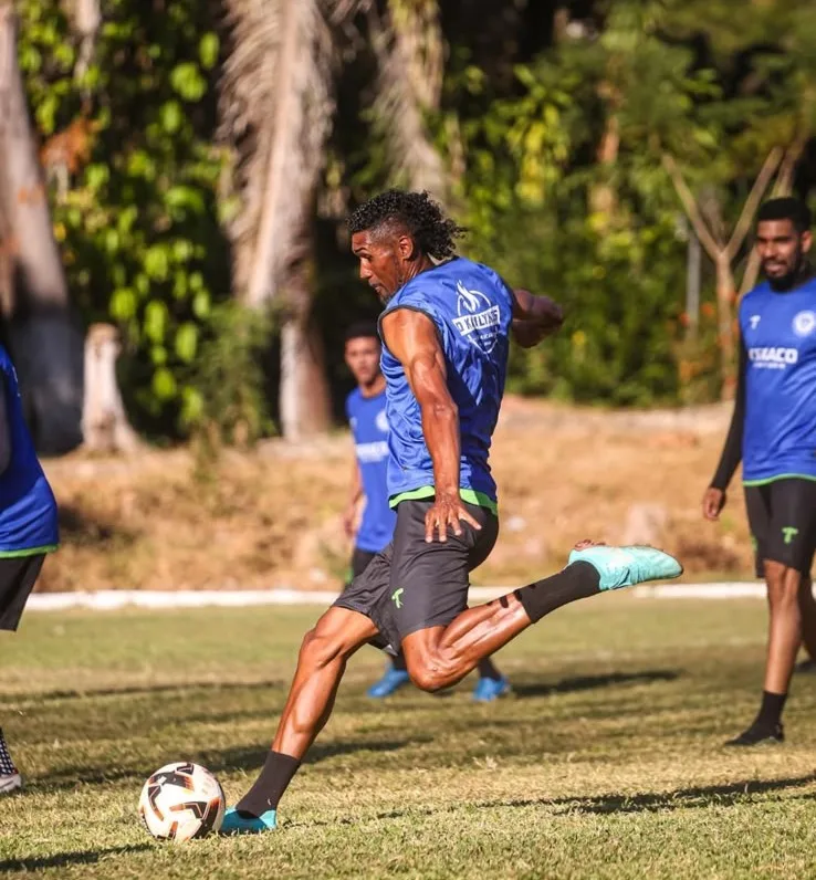 Comercial-PI encara equipe amadora em 1º amistoso da pré-temporada para o Piauiense Série B 2026