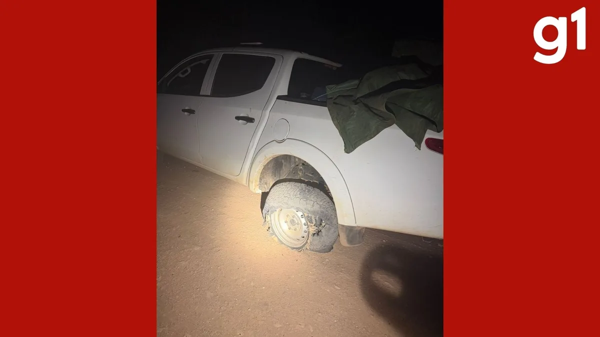 Polícia apreende 500 litros de diesel que seriam usados em garimpo ilegal na Terra Indígena Sararé em MT