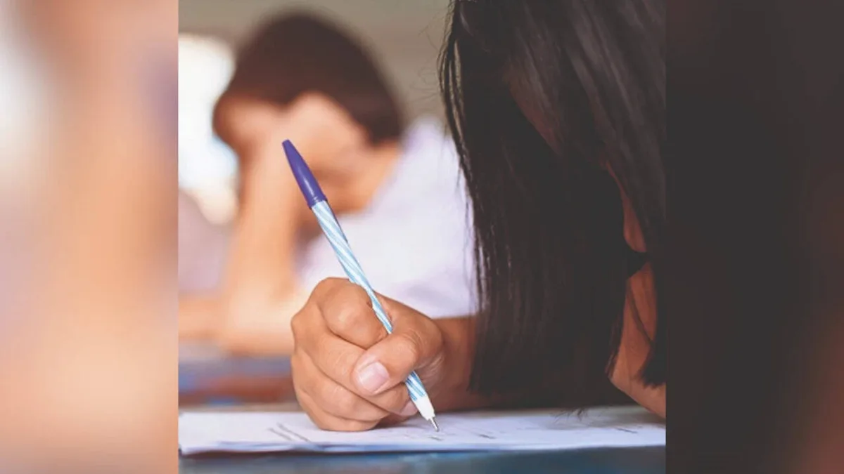 AI use ups homework scores, but slashes exam marks: Study