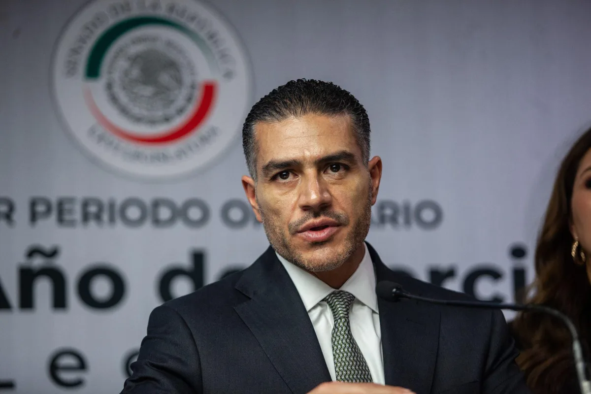 Harfuch descarta intervención militar de E.U en mares de México