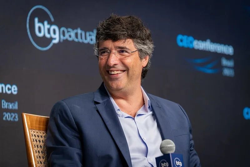 André Esteves, do BTG, se encontra com Donald Trump nos EUA para falar de Brasil