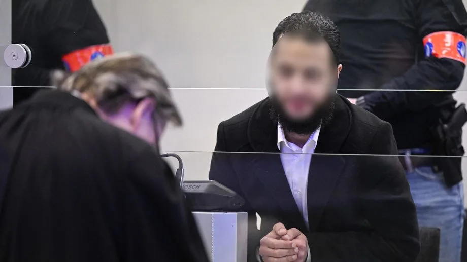 La justice refuse l'allègement des conditions de détention de Salah Abdeslam à Vendin-le-Vieil