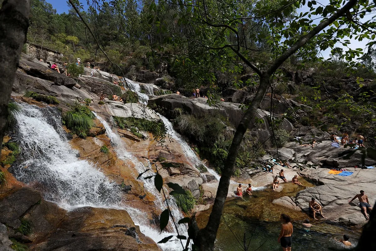 Cachoeiras, trilhas e 70 mil hectares: conheça o Gerês, único Parque Nacional de Portugal