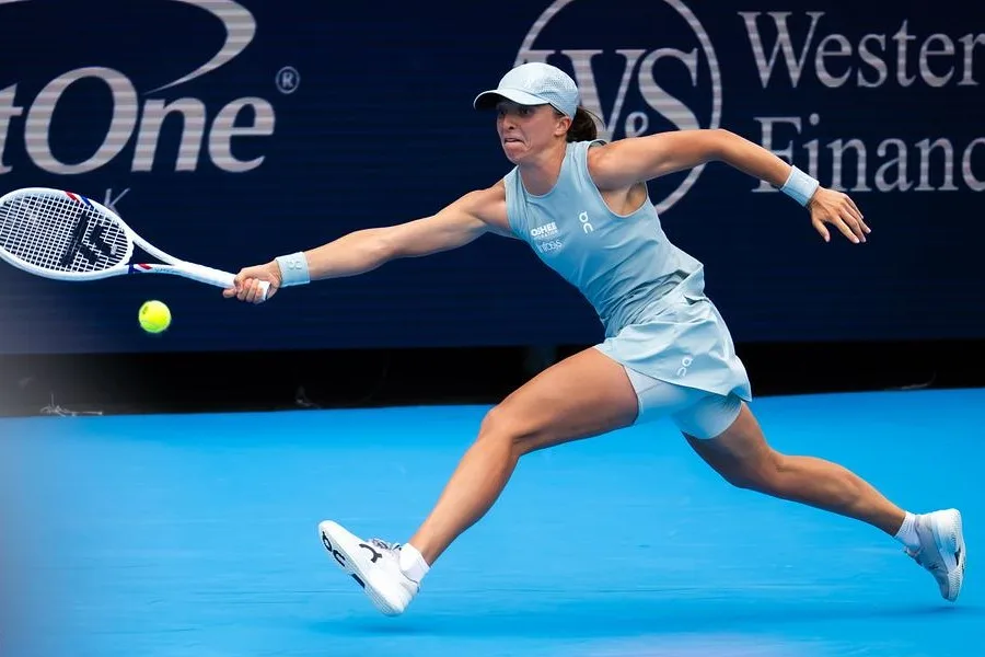 Swiatek vence a nona seguida e vai às quartas em Cincinnati
