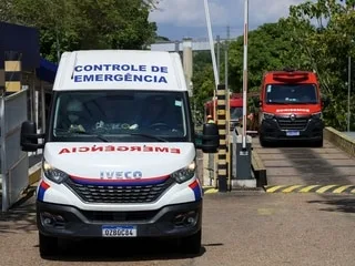 Au Brésil, une collision frontale entre un bus et un camion fait 23 morts