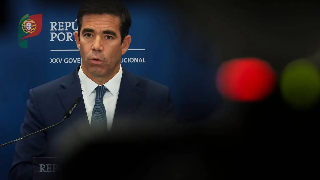Governo saúda disponibilidade "sincera e responsável" do PS para discutir viabilização do OE