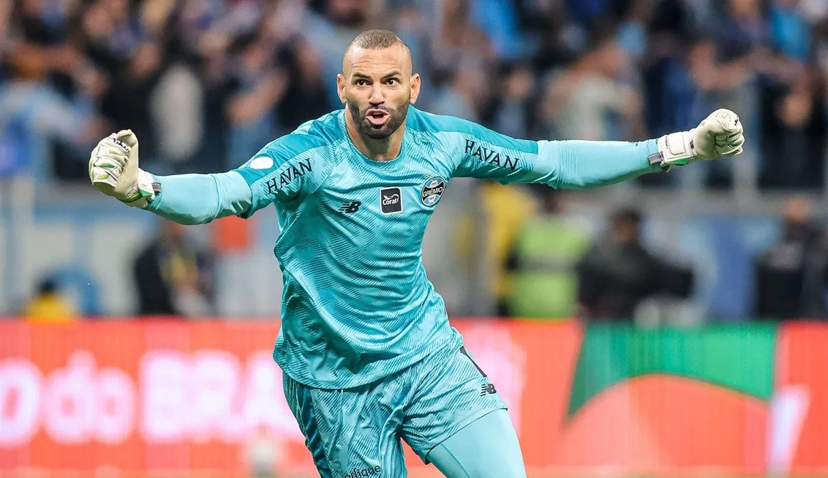 Palmeiras esbarra em milagres de Weverton e Flamengo pode abrir vantagem