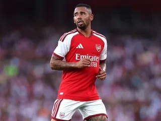 Mercato. L’attaquant brésilien Gabriel Jesus va quitter Arsenal et s’engager avec le FC Barcelone