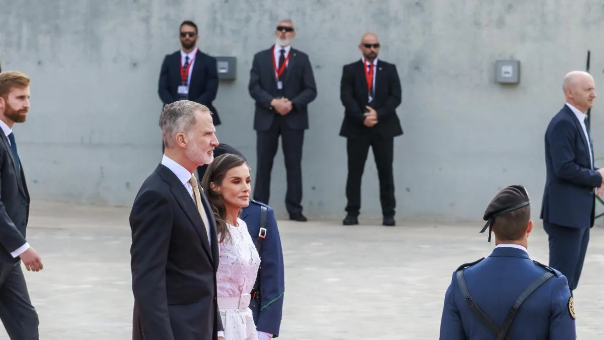 Última hora de la visita de los Reyes a Ceuta, en directo: llegada y actos de Felipe VI y Letizia en una jornada histórica
