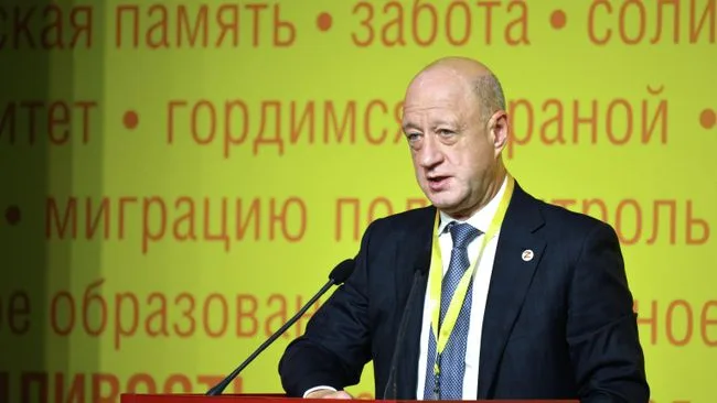 Позицию СР по итогам выборов объявят 25 сентября, заявил Бабаков