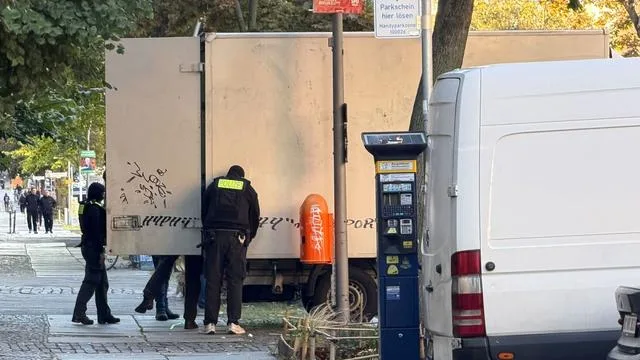 Organisierte Kriminalität: Schusswaffengewalt - Durchsuchungen in der Hauptstadt