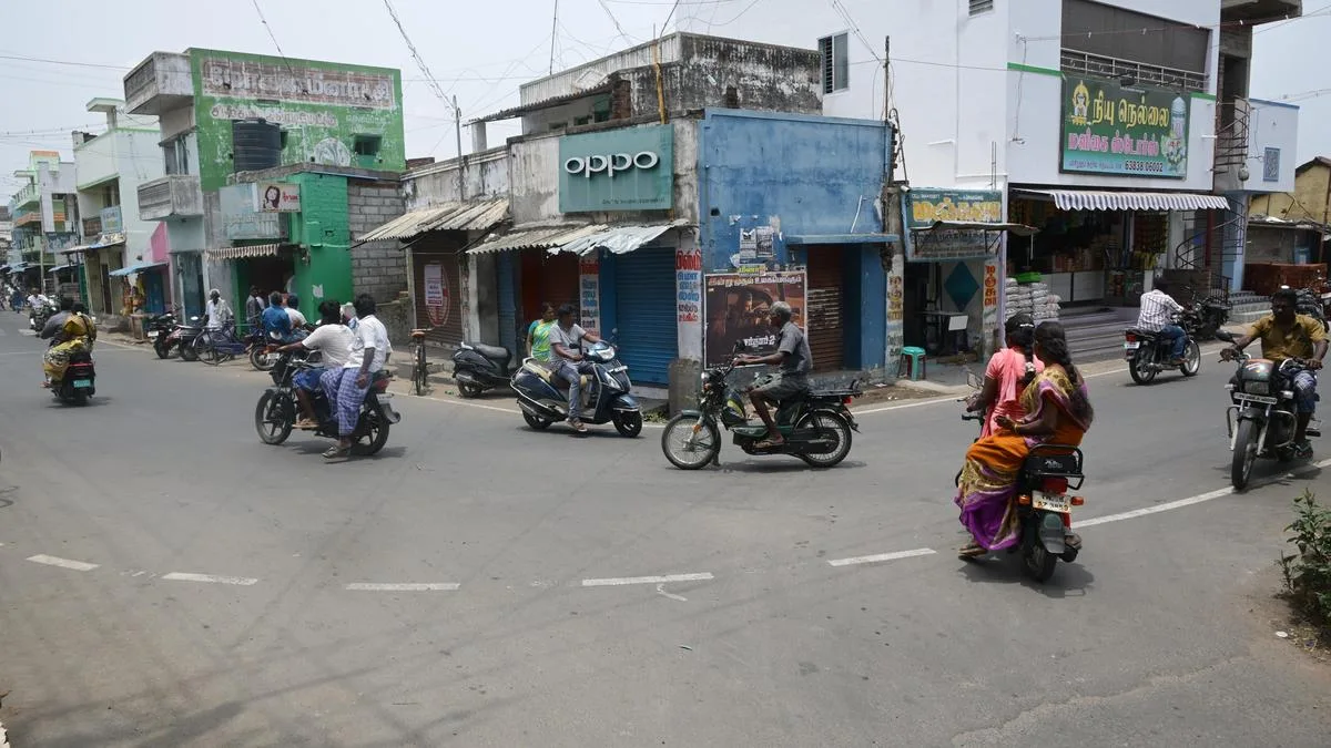 Take steps to establish a fire station at Erumapatti panchayat union, demand residents