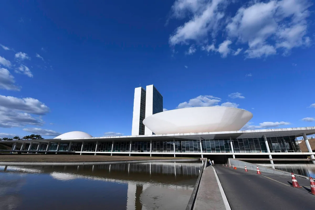 Um futuro digno depende do fim da bancada do agronegócio