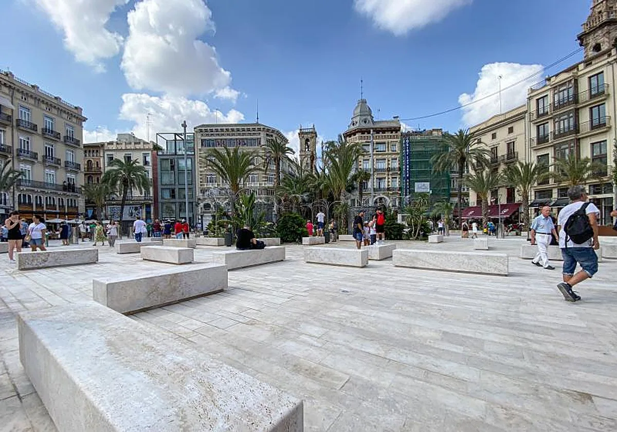 Actos en Valencia este 12 de octubre por el Día de la Hispanidad: horarios del desfile y el concierto