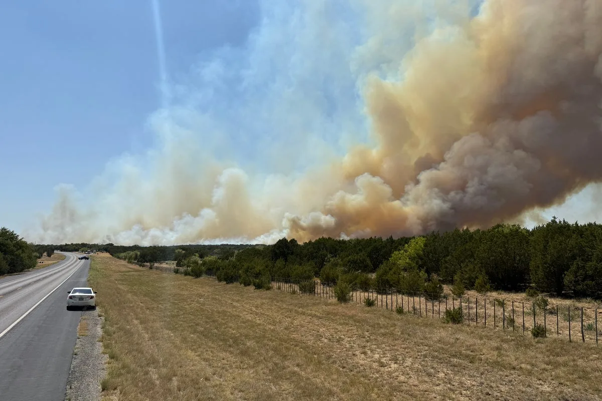 Texas wildfire quickly doubles in size forcing rural residents to evacuate