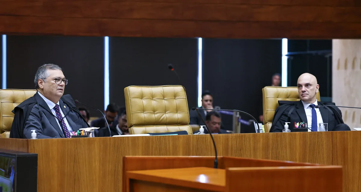Ministros do STF determinam devolução de pagamentos ‘exorbitantes’ de penduricalhos em sete tribunais e da AGU