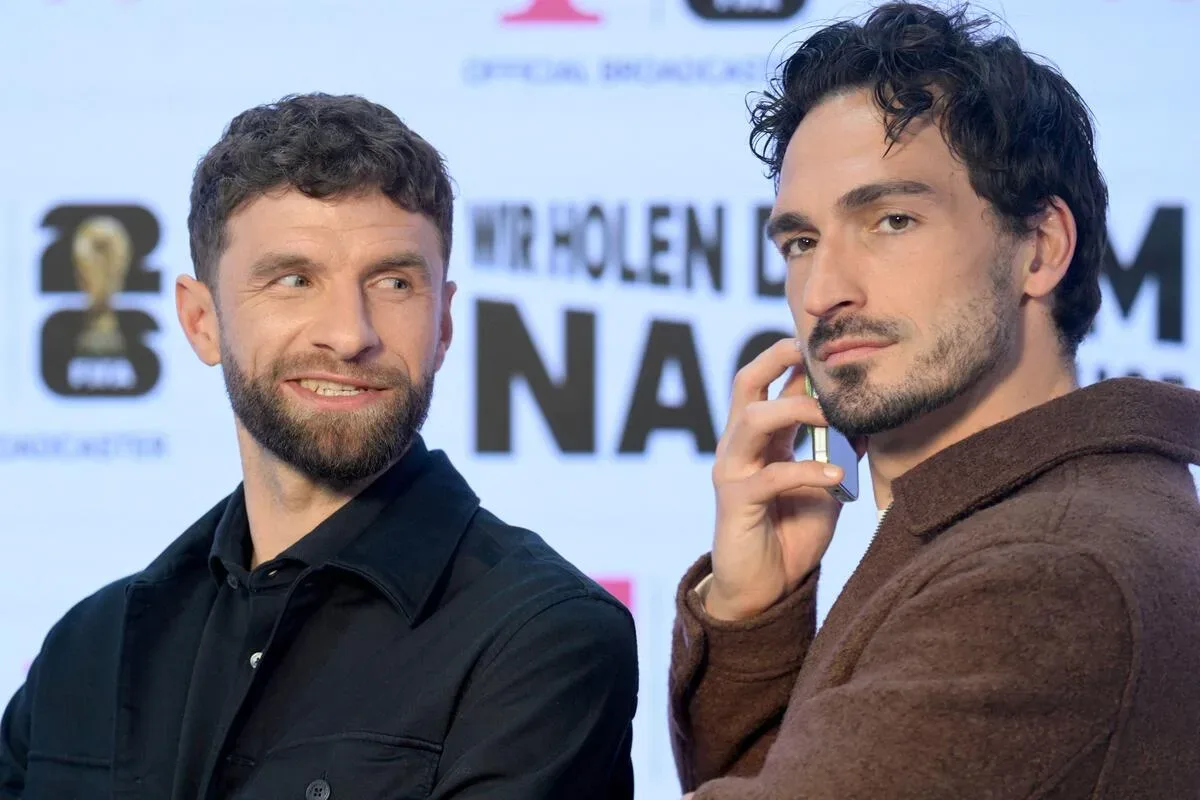 Thomas Müller e Hummels compram clube europeu por R$ 240 milhões